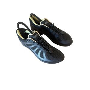 ECCO BIOM Fjuel Racer, a performance training and running shoe size 38